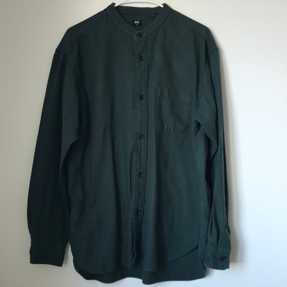 Uniqlo Hunter Green Flannel Button Down No Collar - Picture 2 of 6